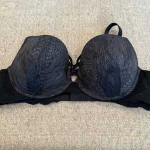 Torrid snake print bra